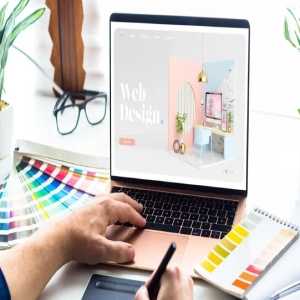 طراحی سایت در اراک برای کسبوکارها | ۸ دلیل قانعکننده
